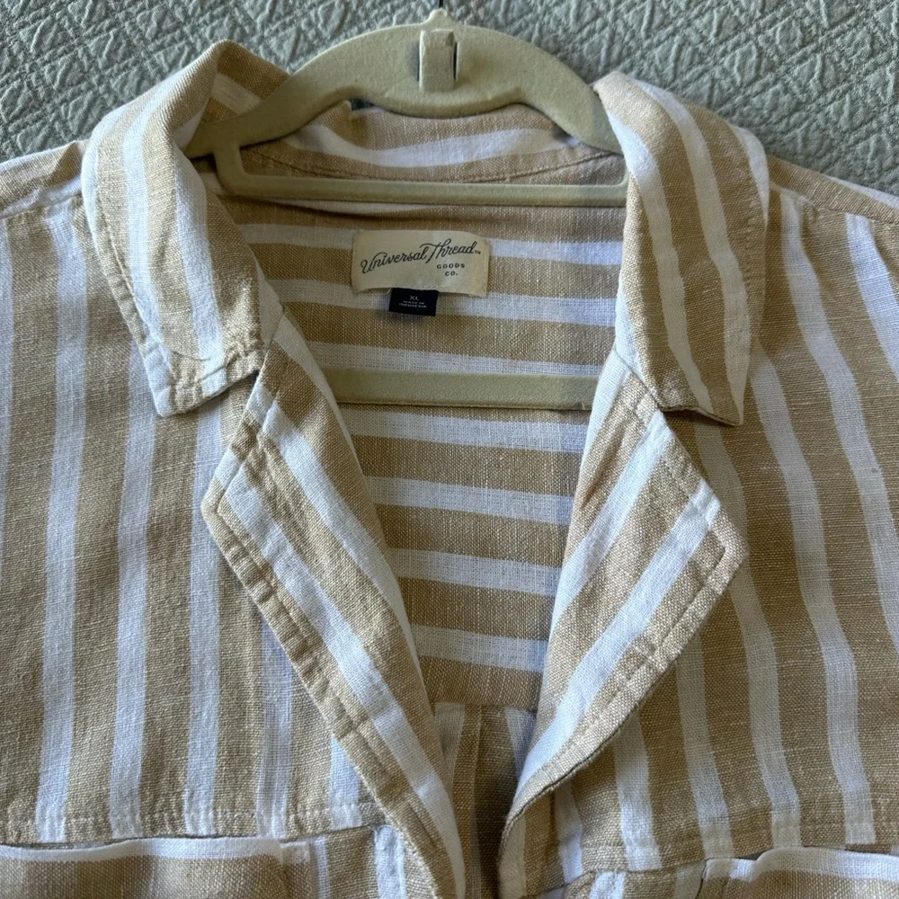 Universal Thread Tan and White Striped Top - Picture 6 of 6